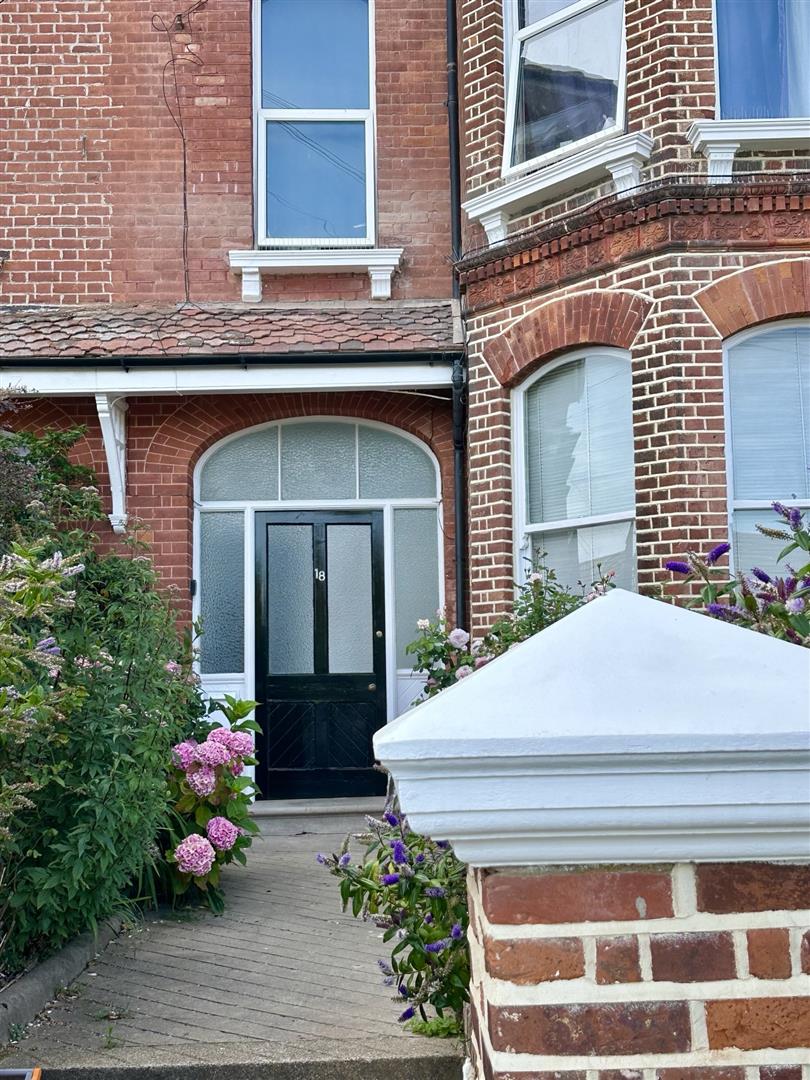 1 bed property in Linton Road, Hastings